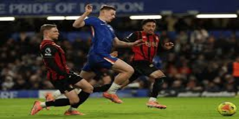 从掌控到失控：华体会体育解构蓝军比赛走势的剧烈反转-华体会体育