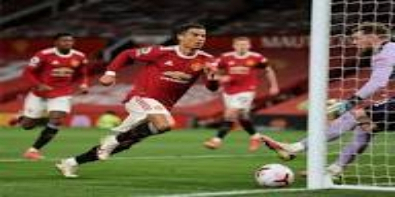 曼联的重组战略：引入新血液，打造未来之星- 华体会体育