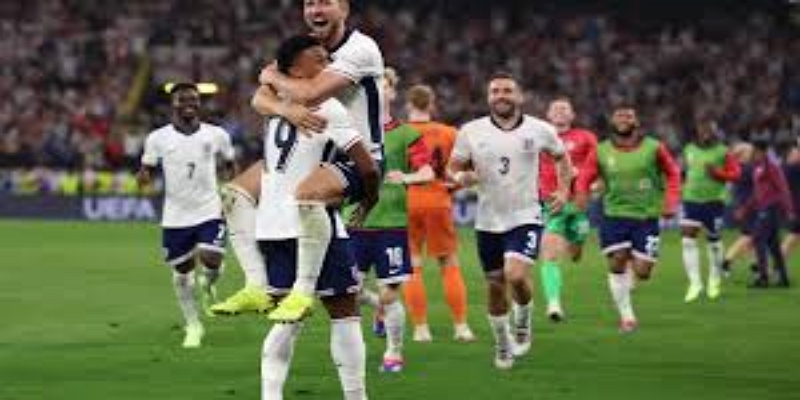 锋线三叉戟：速度、技术与高度的完美结合-华体会体育