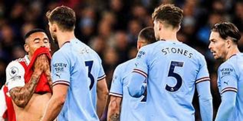 华体会体育深度剖析—商业成功与竞技成绩的平衡挑战-华体会体育