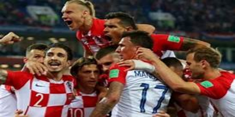 战术调整：摩尔如何改变比赛方式-华体会体育